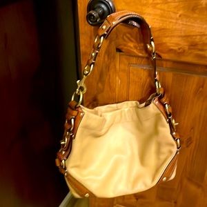 Coach shoulder bag camel/caramel color with brass hardware